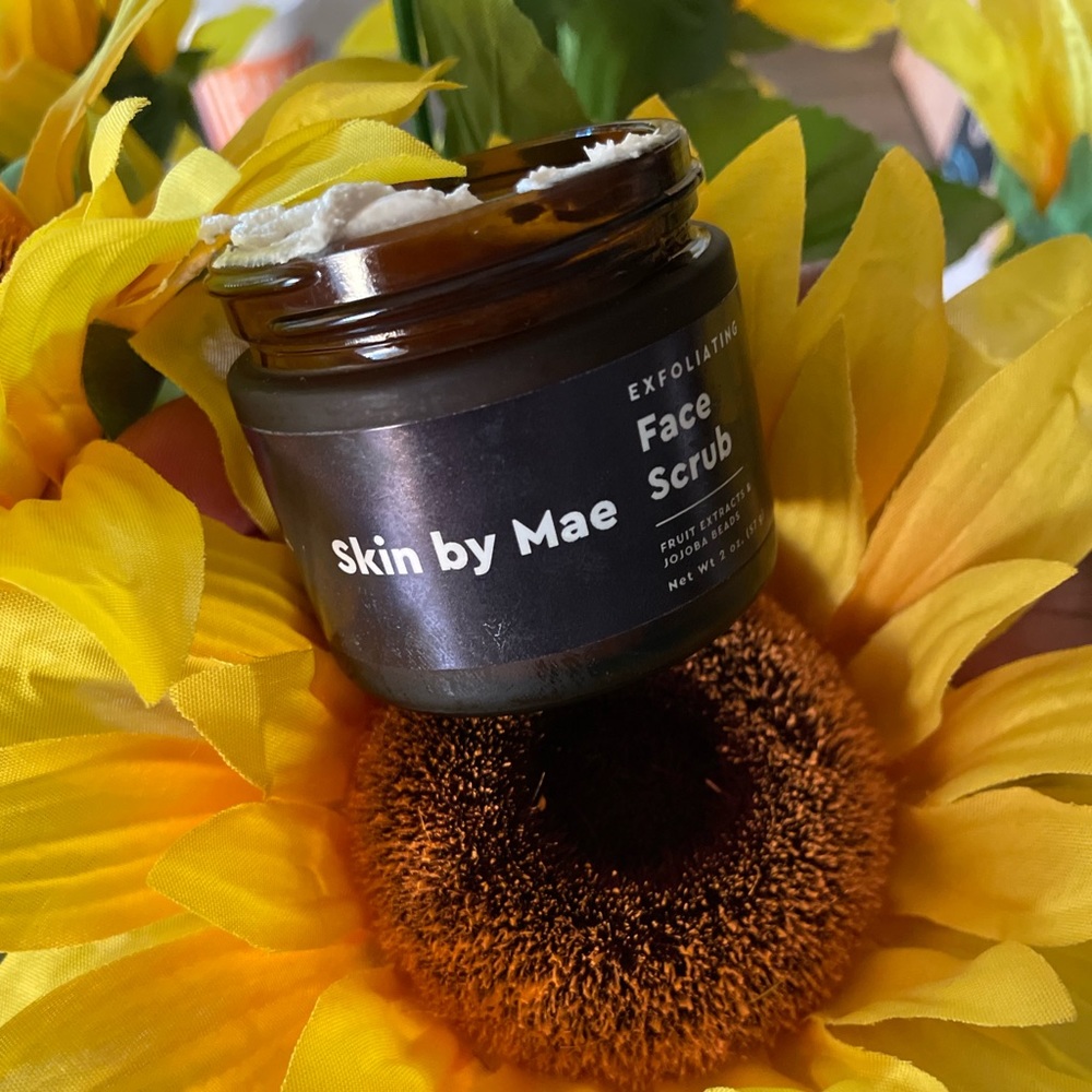 Exfoliating Face Scrub